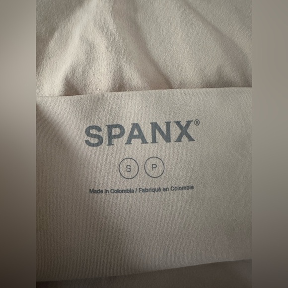 Spanx Women’s Shorts Small Nude High Waist Shapewear - Picture 4 of 4